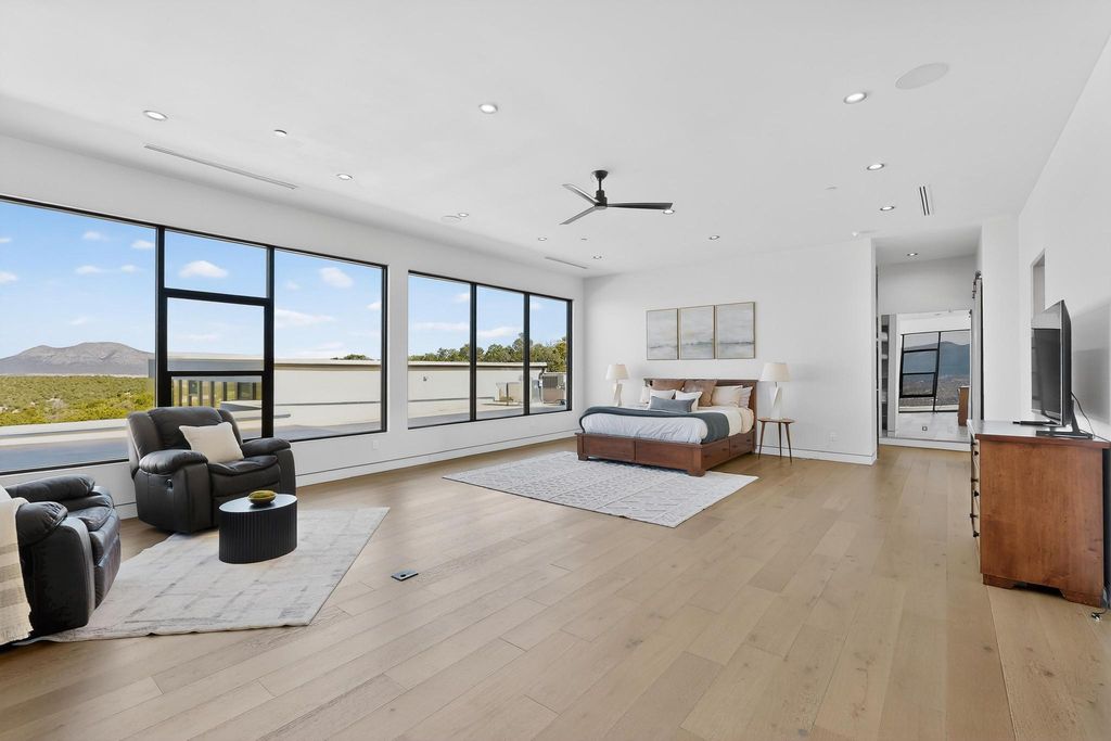 Image 46 of property listing at 235 Kimberly Lane, Tijeras, NM 87059