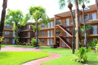 1280 W 54th St 308B, Hialeah, FL 33012
