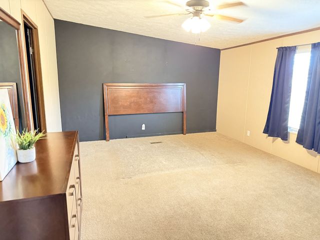 1418 Denathard Ln, Lewisburg, TN 37091