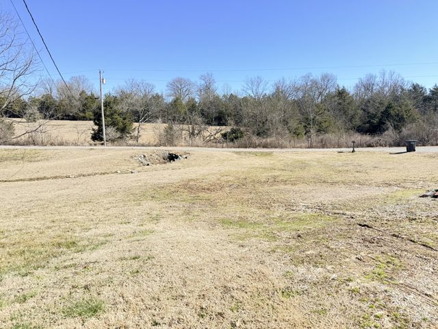 1418 Denathard Ln, Lewisburg, TN 37091