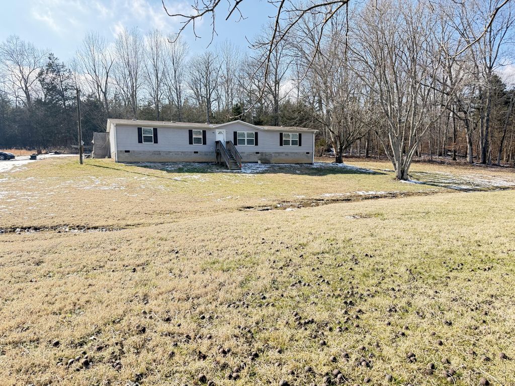 1418 Denathard Ln, Lewisburg, TN 37091