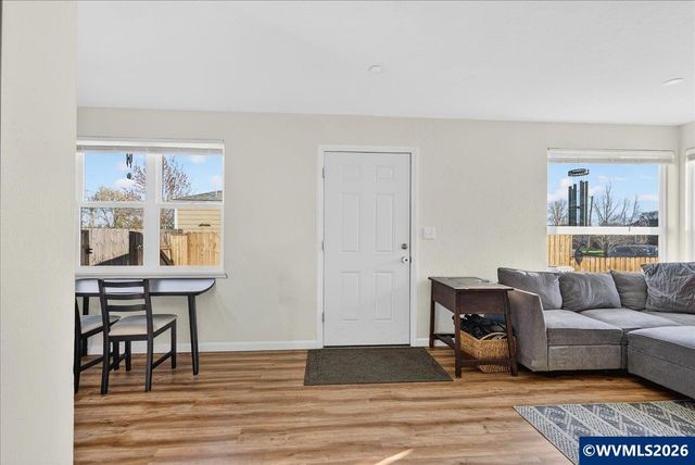 1530 Maple St SW, Albany, OR 97321