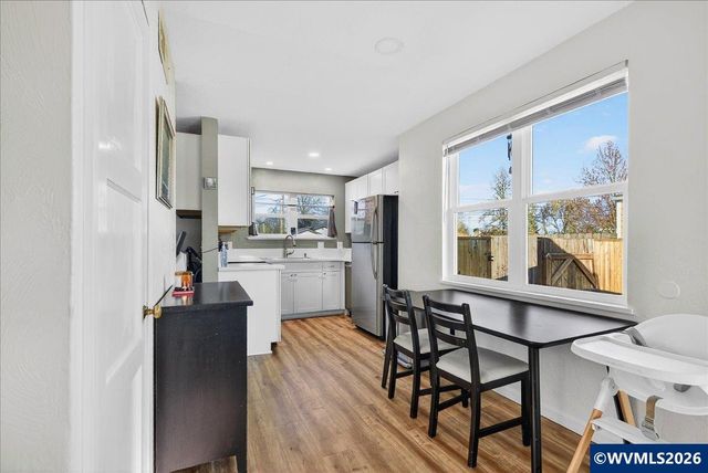 1530 Maple St SW, Albany, OR 97321