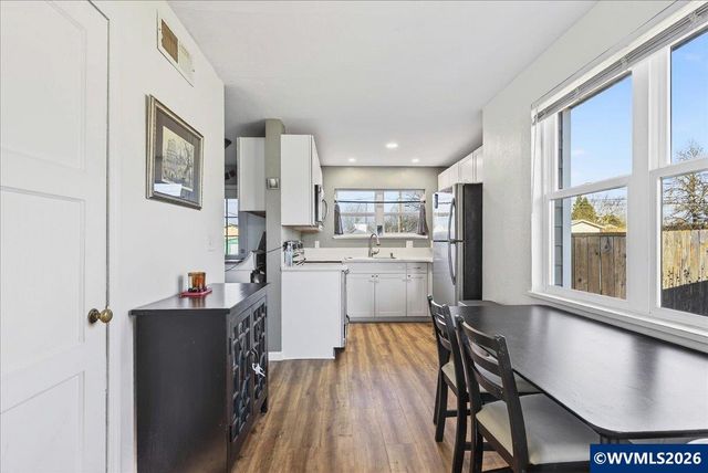 1530 Maple St SW, Albany, OR 97321