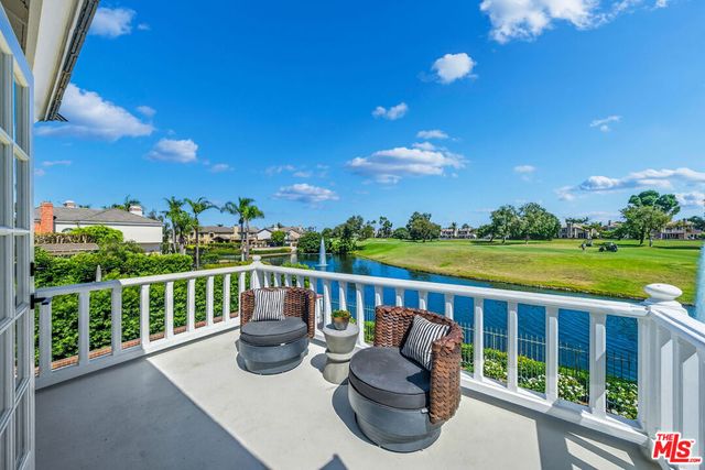 19382 Woodlands Drive, Huntington Beach, CA 92648