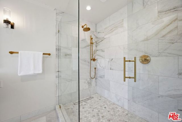 19382 Woodlands Drive, Huntington Beach, CA 92648
