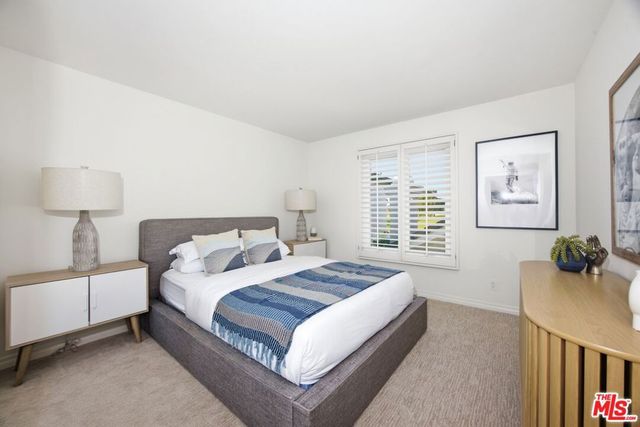 19382 Woodlands Drive, Huntington Beach, CA 92648