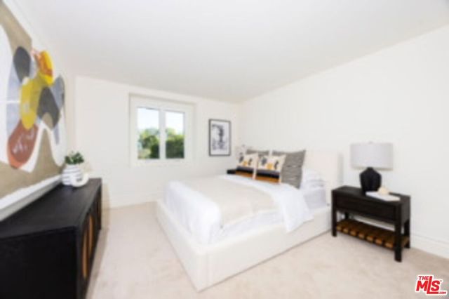 19382 Woodlands Drive, Huntington Beach, CA 92648