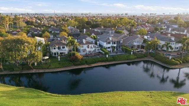 19382 Woodlands Drive, Huntington Beach, CA 92648