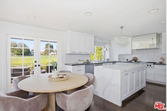 19382 Woodlands Drive, Huntington Beach, CA 92648