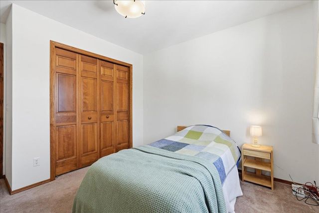 925 S Holt Circle, Madison, WI 53719