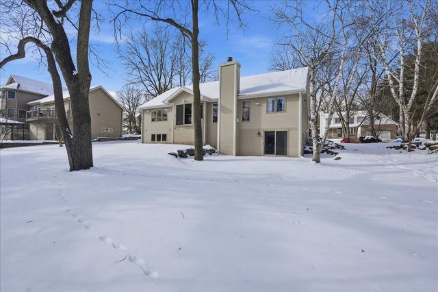 925 S Holt Circle, Madison, WI 53719