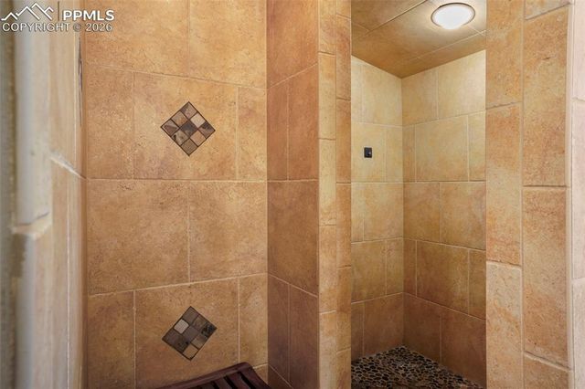 1660 Mesa Avenue, Colorado Springs, CO 80906