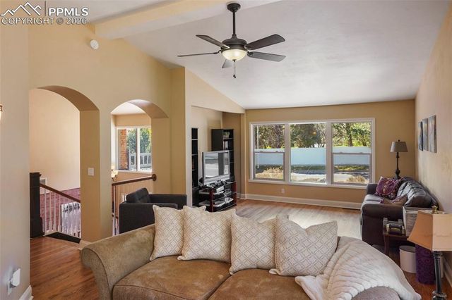 1660 Mesa Avenue, Colorado Springs, CO 80906