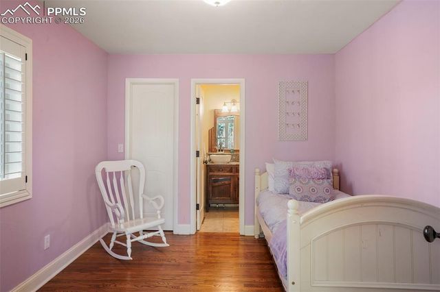 1660 Mesa Avenue, Colorado Springs, CO 80906