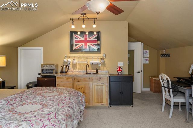 1660 Mesa Avenue, Colorado Springs, CO 80906