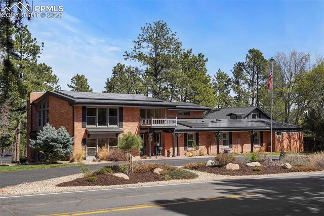 1660 Mesa Avenue, Colorado Springs, CO 80906