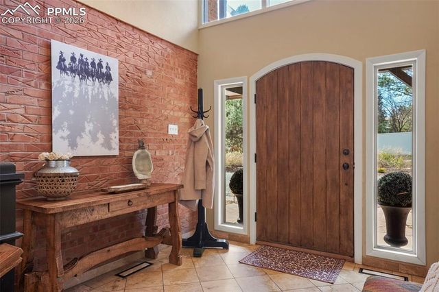 1660 Mesa Avenue, Colorado Springs, CO 80906