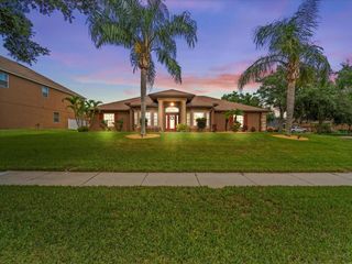 325 MAGNETA LOOP, Auburndale, FL 33823