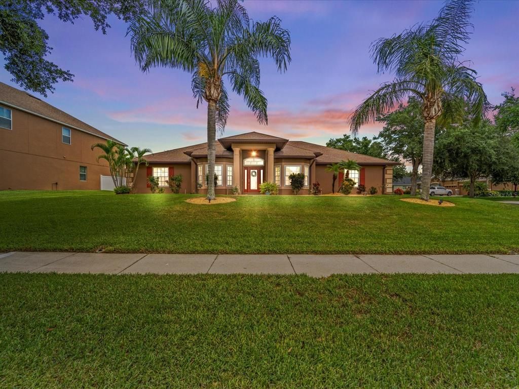 325 MAGNETA LOOP, Auburndale, FL 33823