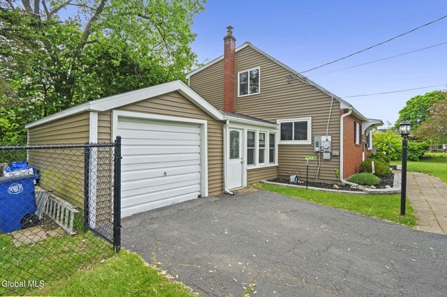 53 Pleasant Court, Cohoes, NY 12047