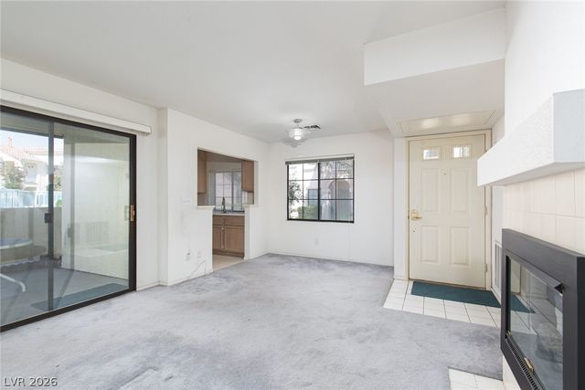 4877 South Torrey Pines Drive 105, Las Vegas, NV 89103