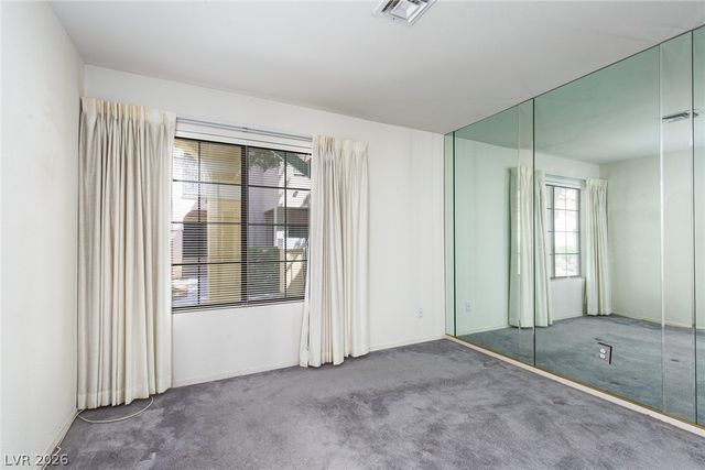 4877 South Torrey Pines Drive 105, Las Vegas, NV 89103