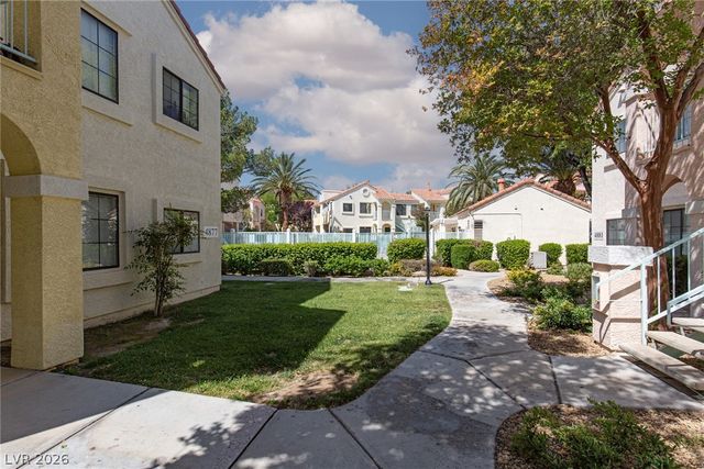 4877 South Torrey Pines Drive 105, Las Vegas, NV 89103