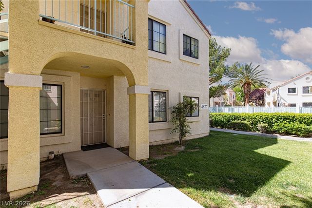 4877 South Torrey Pines Drive 105, Las Vegas, NV 89103