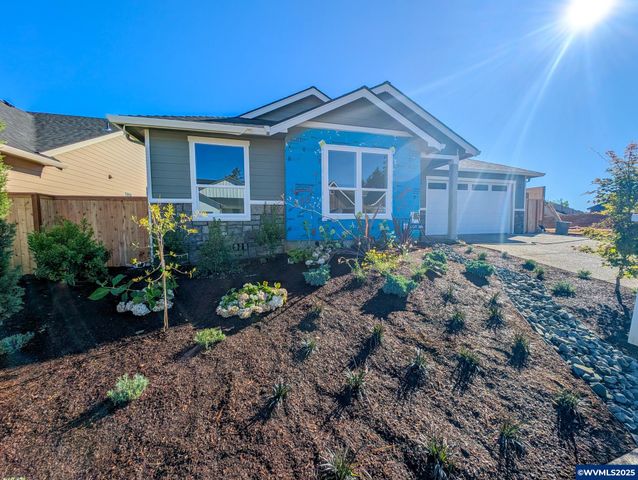 5972 Evangelista St S, Salem, OR 97306