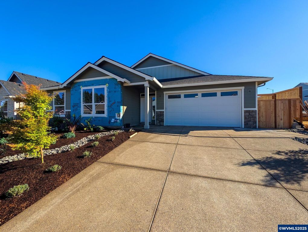 5972 Evangelista St S, Salem, OR 97306