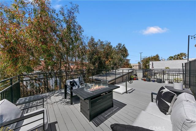 3512 Pacific Avenue 2, Marina Del Rey, CA 90292
