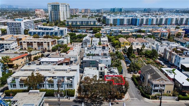 3512 Pacific Avenue 2, Marina Del Rey, CA 90292