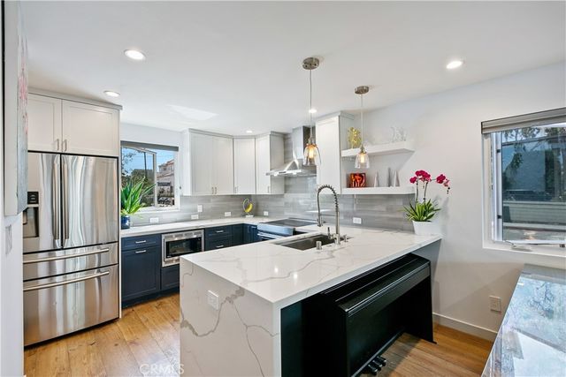 3512 Pacific Avenue 2, Marina Del Rey, CA 90292