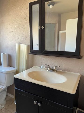 515 N 7th St, Rocky Ford, CO 81067