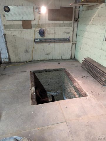 515 N 7th St, Rocky Ford, CO 81067