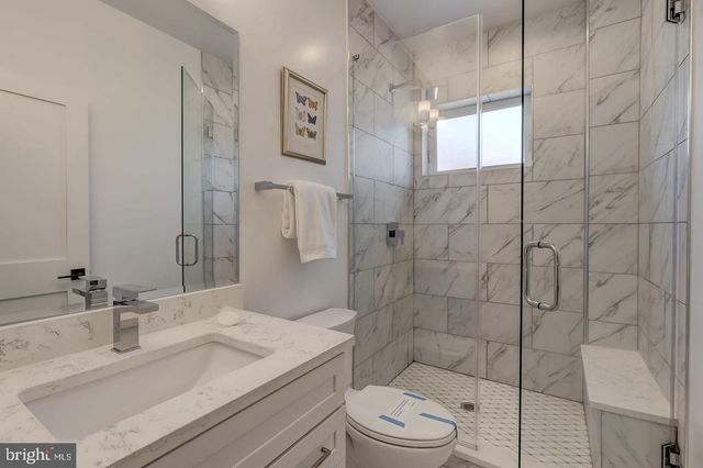 319 R ST NW, Washington, DC 20001