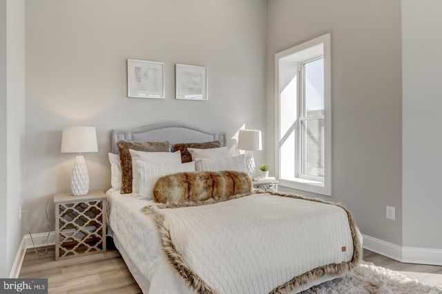 319 R ST NW, Washington, DC 20001