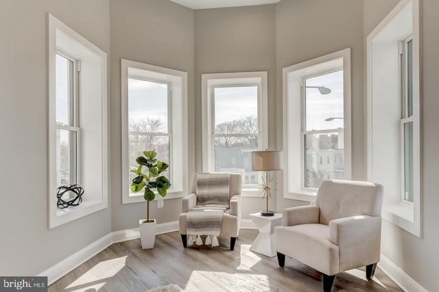 319 R ST NW, Washington, DC 20001