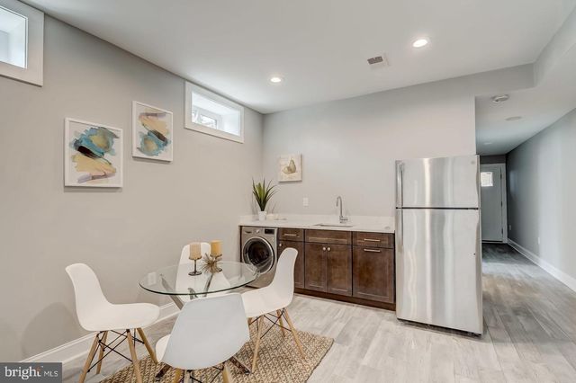 319 R ST NW, Washington, DC 20001