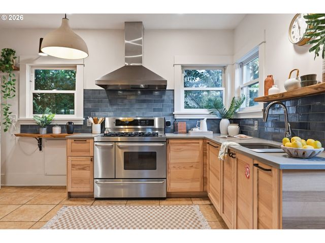 5405 Ne 30TH Ave, Portland, OR 97211
