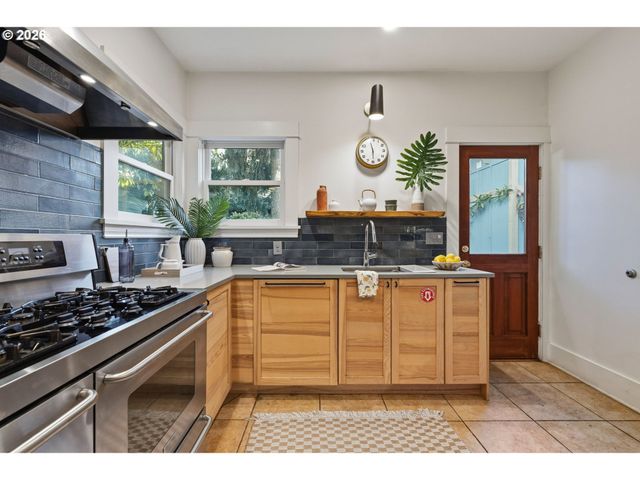 5405 Ne 30TH Ave, Portland, OR 97211