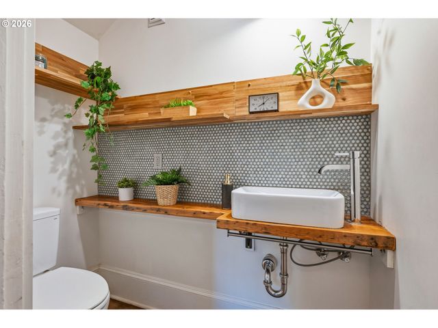 5405 Ne 30TH Ave, Portland, OR 97211