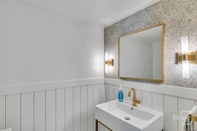 601 Washington Avenue, Savannah, GA 31405