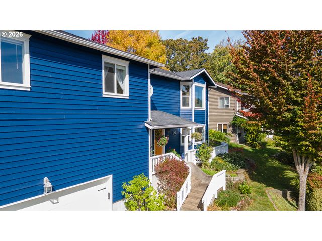 583 CANBERRA Dr, Philomath, OR 97370