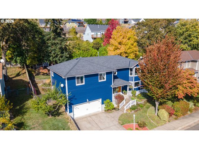 583 CANBERRA Dr, Philomath, OR 97370