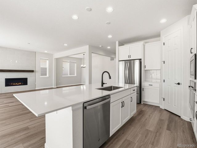 17923 E 93rd Ave, Commerce City, CO 80022