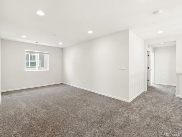 17923 E 93rd Ave, Commerce City, CO 80022