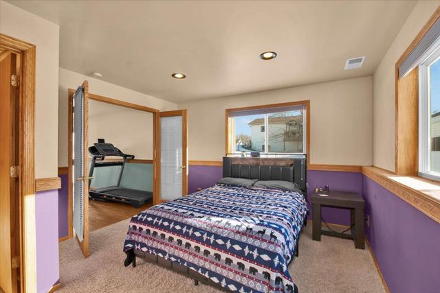 402 13th Avenue NE, Buffalo, MN 55313