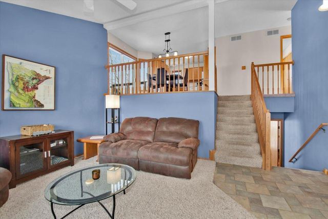 402 13th Avenue NE, Buffalo, MN 55313
